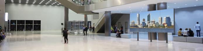 8-fach Monitorhalterung / 8er Tischständer / Halterung für 8 Monitore