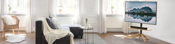 Monitorständer mit Rollen / TV Ständer / Monitor Standfuß für Messen