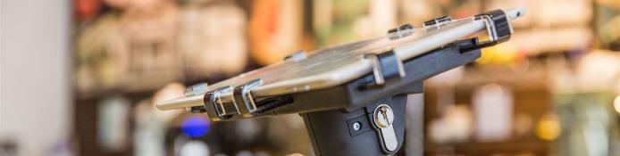 Tablet Standfüße als Verkaufshilfe am Point of Sale, universal