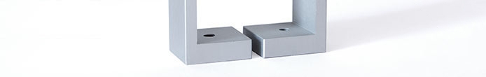 Befestigungsrechtecke für Rohre und Säulen für Tablethalter