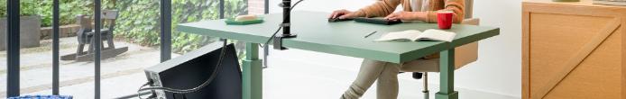 Kabelmanagement für höhenverstellbare Schreibtische 